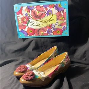 NEW in box Poetic License Cherry Blossom Sz 8.5M